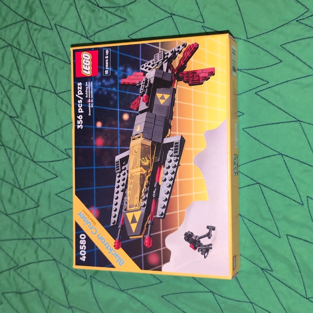 LEGO Blacktron Cruiser 40580 NEW!